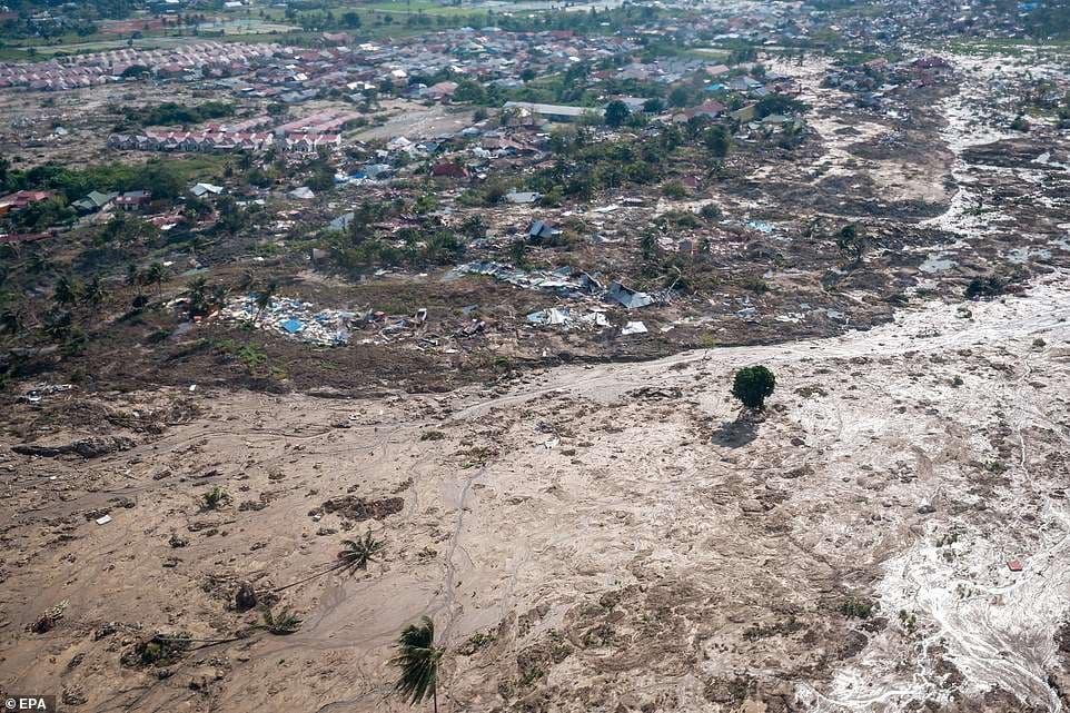 Apokalipsi në Indonezi /Si dështoi Agjencia Kombëtare për paralajmërimin e cunamit, rëndohet bilanci i viktimave