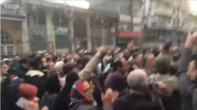 “Pranverë iraniane”, protesta kundër presidentit të vendit