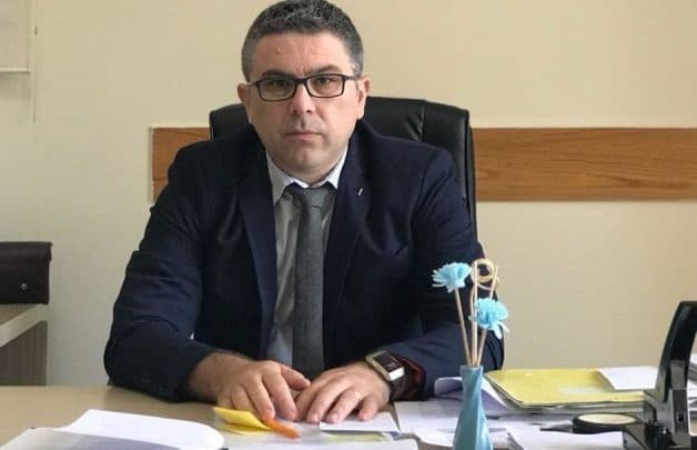 Abuzimi me legalizimet/ Vetëdorëzohet nëndrejtori i Kadastrës së Durrësit