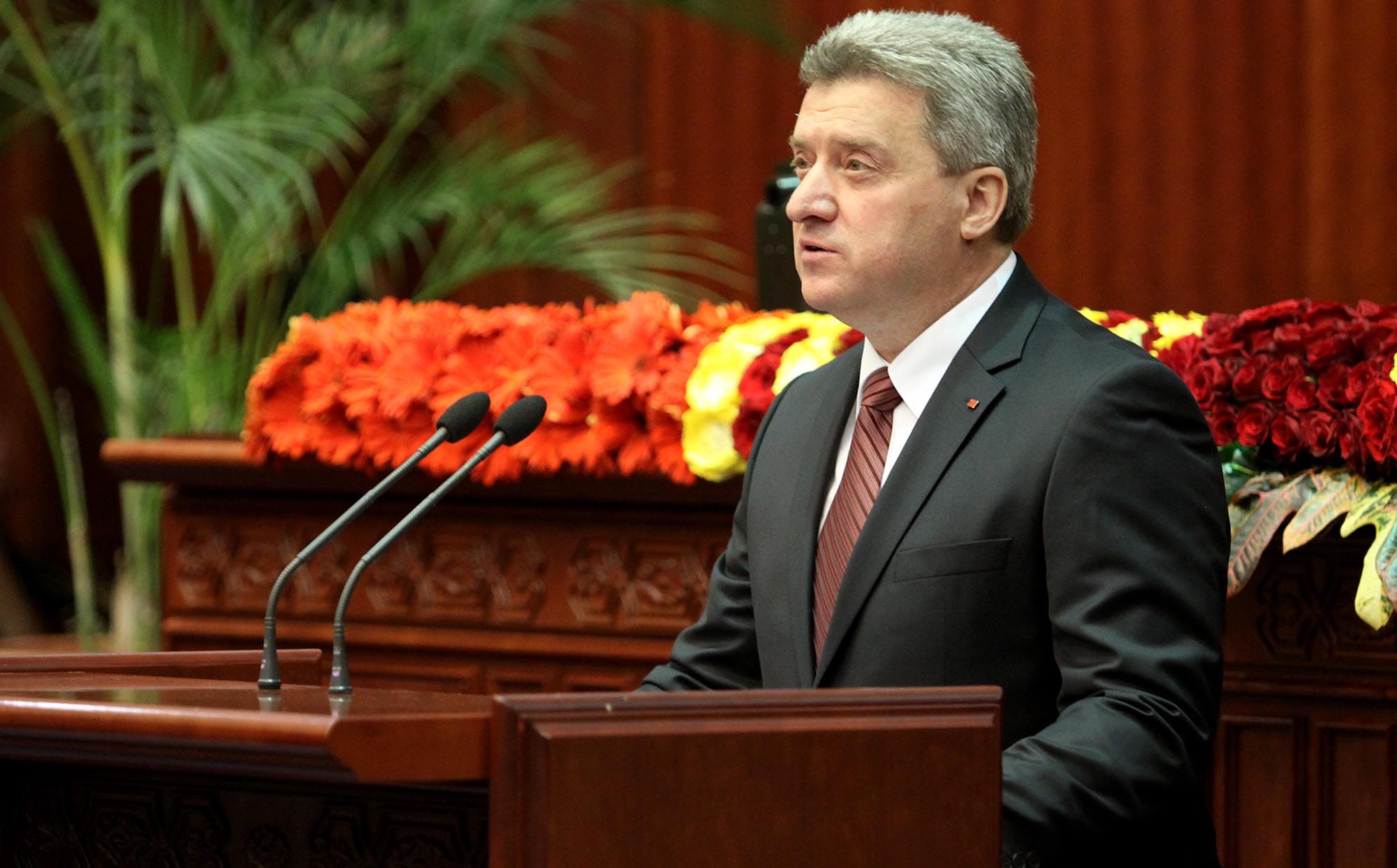 Ivanov refuzon sërish dekretimin e Ligjit për Gjuhët