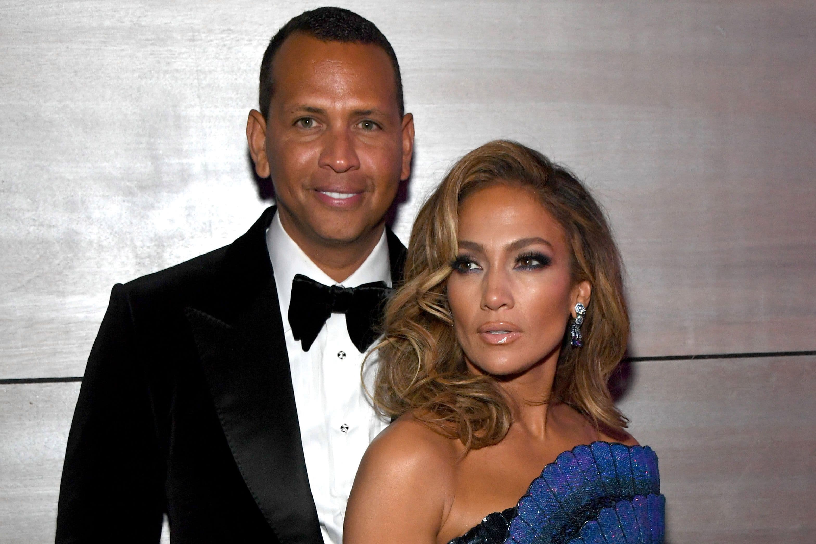 Jennifer Lopez dhe Alex Rodriguez drejt altarit (VIDEO)
