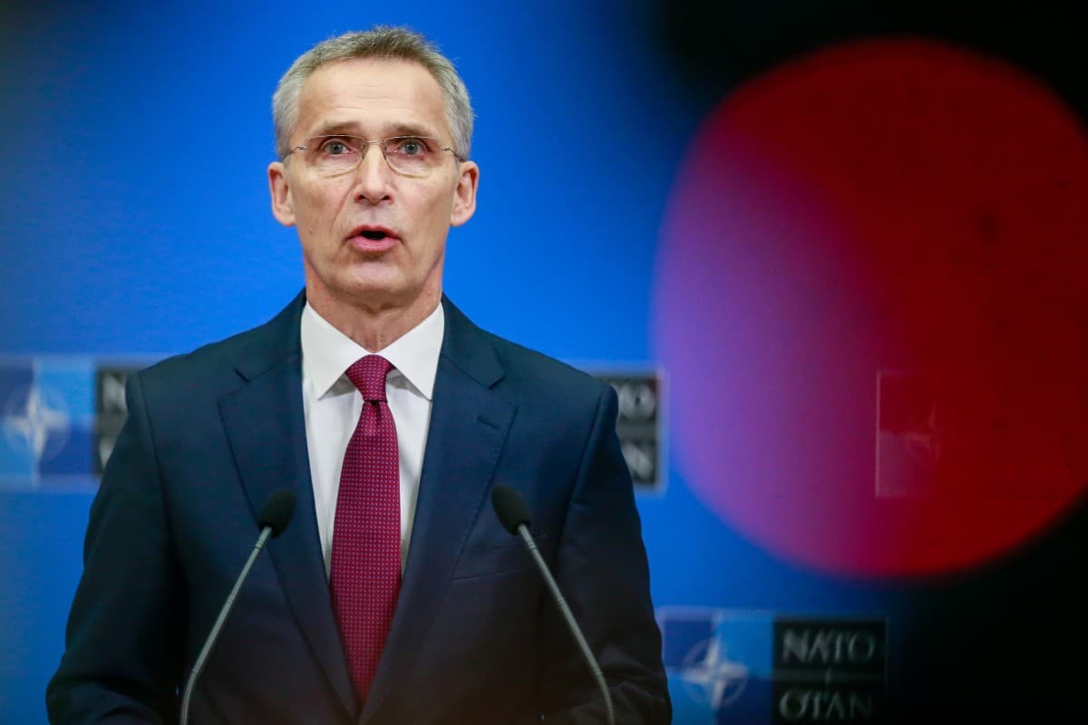Stoltenberg: Negociatat nuk “cenojnë” anëtarësimin e MV në NATO (VIDEO)