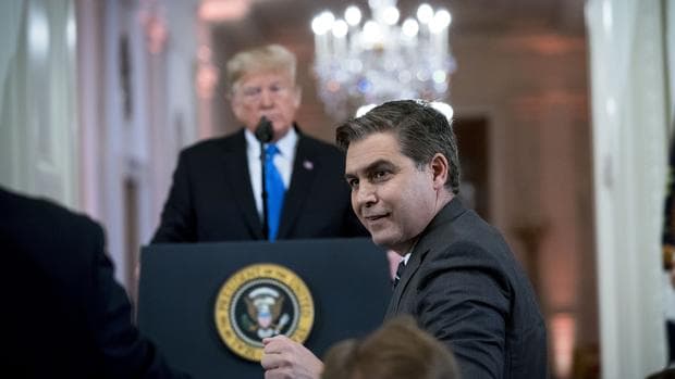 Vazhdon përplasja, Shtëpia e Bardhë kërcënon se do t’i ndalojë hyrjen gazetarit të CNN, Jim Acosta