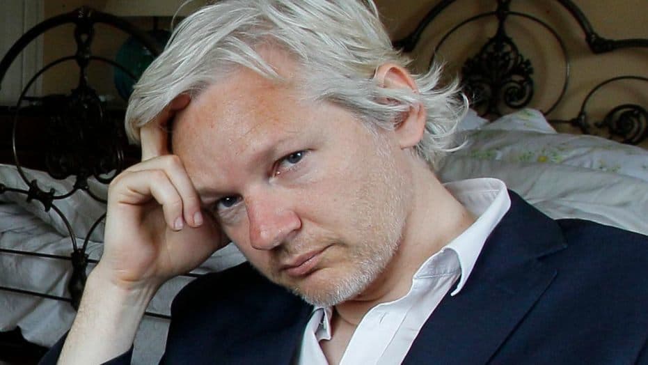 I ati i Assange-it: Ndihmoni djalin tim!