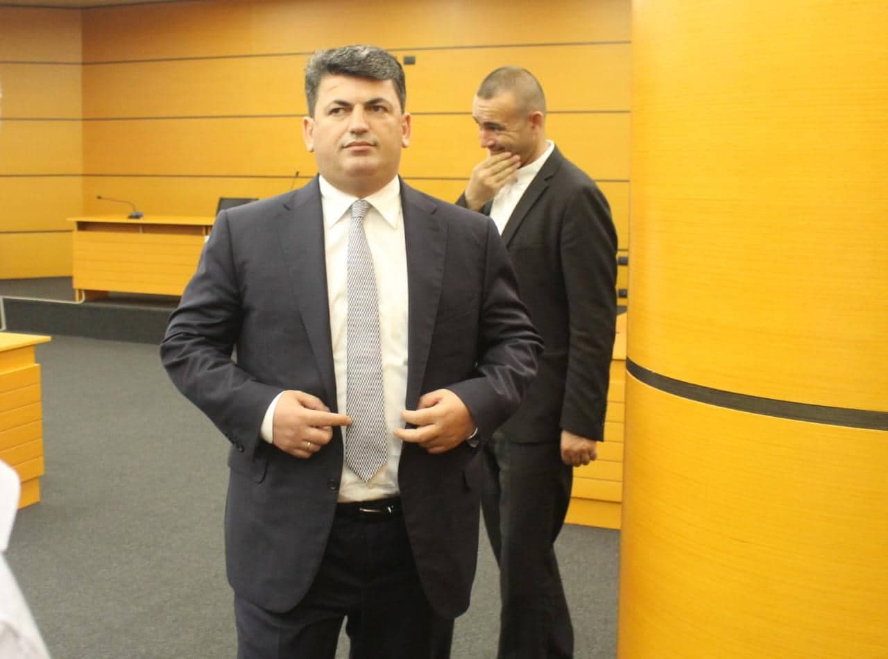 Kalon vetingun kreu i Administratives së Apelit të Tiranës