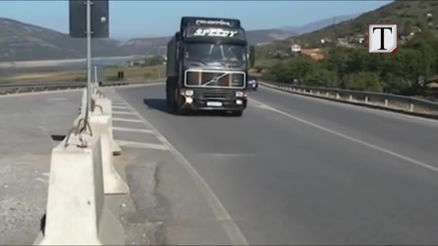 Rruga e Kombit, ulje tarifës për kamionët e Kosovës (VIDEO)