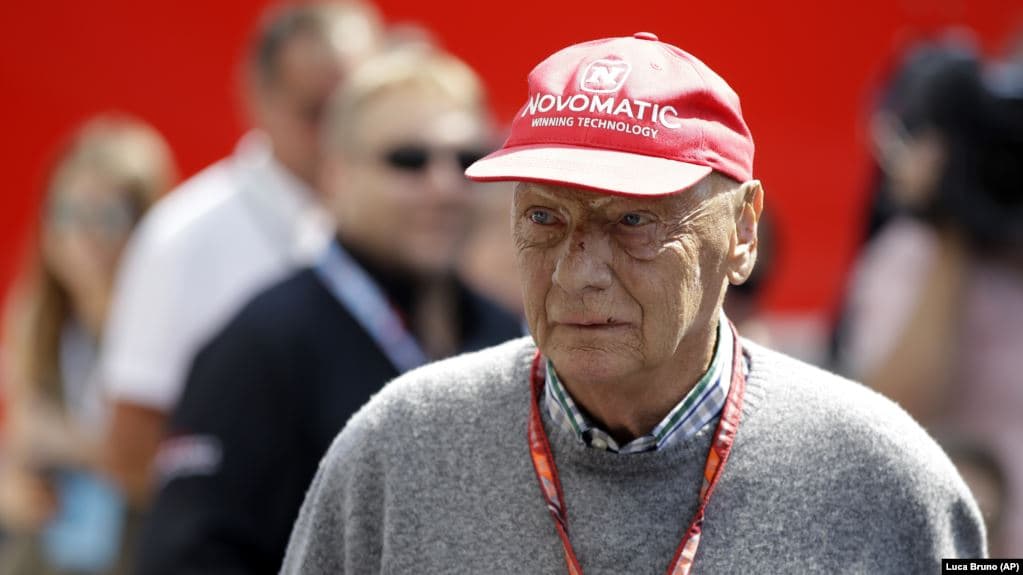 Ndërron jetë kampioni i Formulës 1, Niki Lauda (VIDEO)
