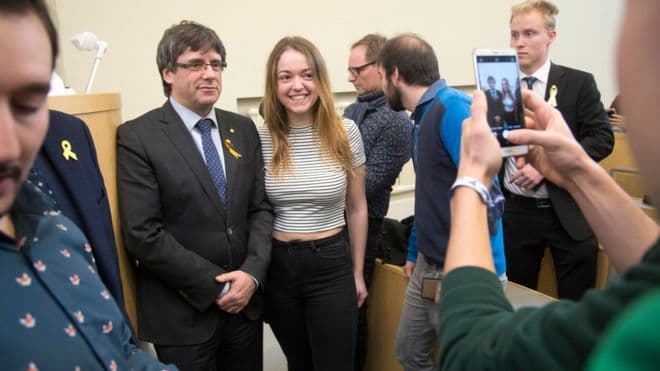 Spanja i kërkon Finlandës arrestimin dhe ekstradimin e liderit e arratisur katalanas Puigdemont