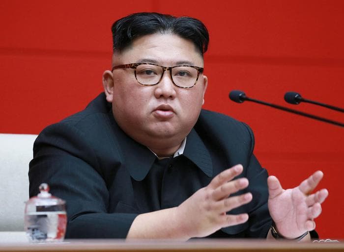 Kim Jong-un rizgjidhet lider suprem