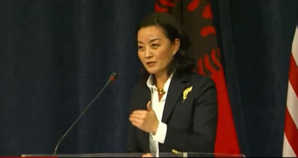  Reforma në drejtësi/ Yuri Kim: Keni gjallë shpirtin e Skënderbeut, jemi me ju