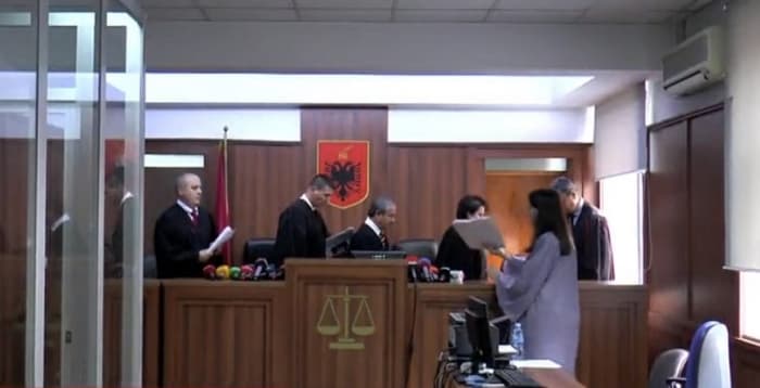 Kolegji Zgjedhor merr vendim që zgjedhjet të mbahen më 30 qershor, reagon Presidenca (VIDEO)