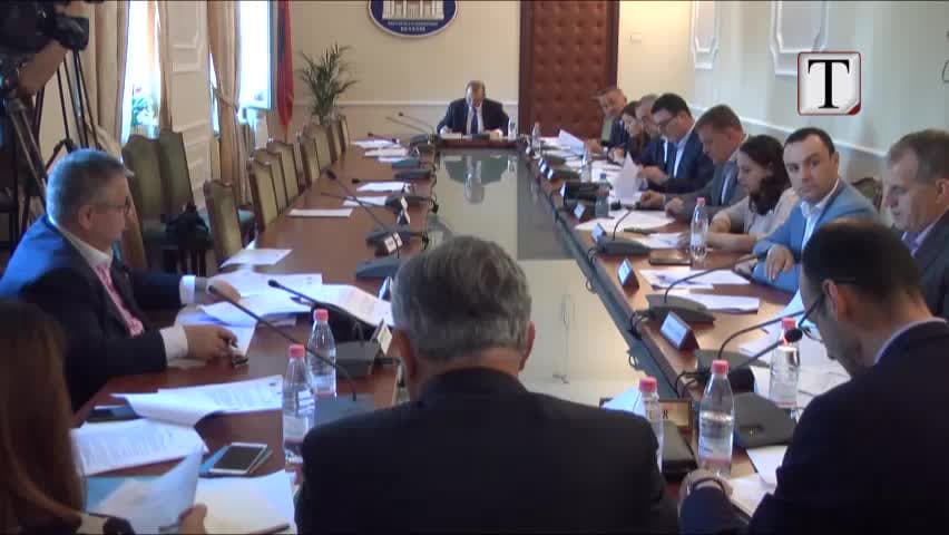 Vetingu/ A do të lejohen të bëhen avokatë gjyqtarët “e djegur”? (VIDEO)