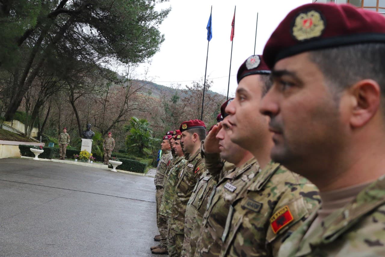 Humbi jetën në Afganistan, kujtohet 6-vjetori i kapitenit Feti Vogli, Xhaçka: Vepra e të rënëve nuk harrohet