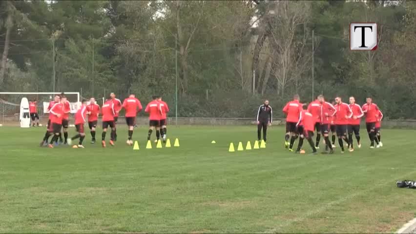 Shqipëri-Skoci nuk “tërheq” tifozerinë shqiptare (VIDEO)