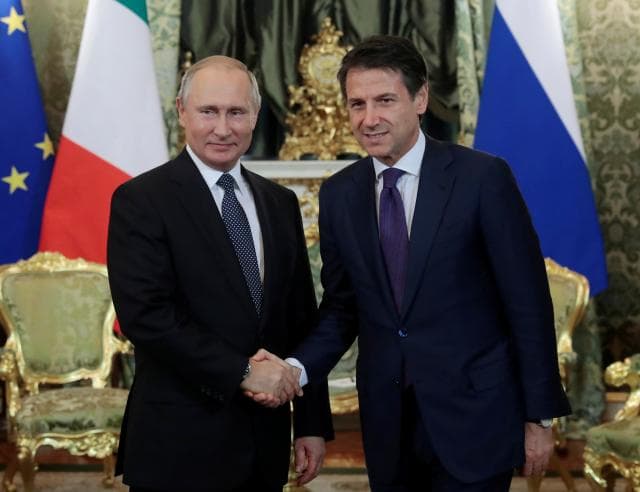 Conte takon Putin: BE duhet të tejkalojë sanksionet ndaj Rusisë