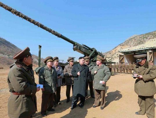 Manovrat ushtarake SHBA-Kore-Japoni, acarojnë Phenianin: Lufta e pashmangshme
