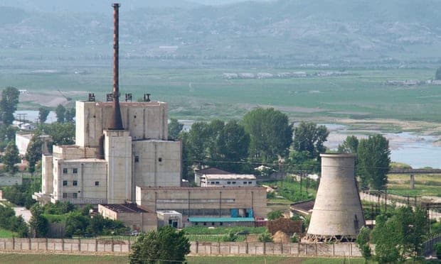 Koreja e Veriut vazhdon përmirësimet në reaktorin bërthamor, pavarësisht samitit Trump-Kim