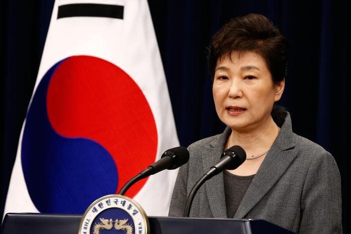 Ish-presidentja e Koresë së Jugut shpallet fajtore për shpërdorim detyre