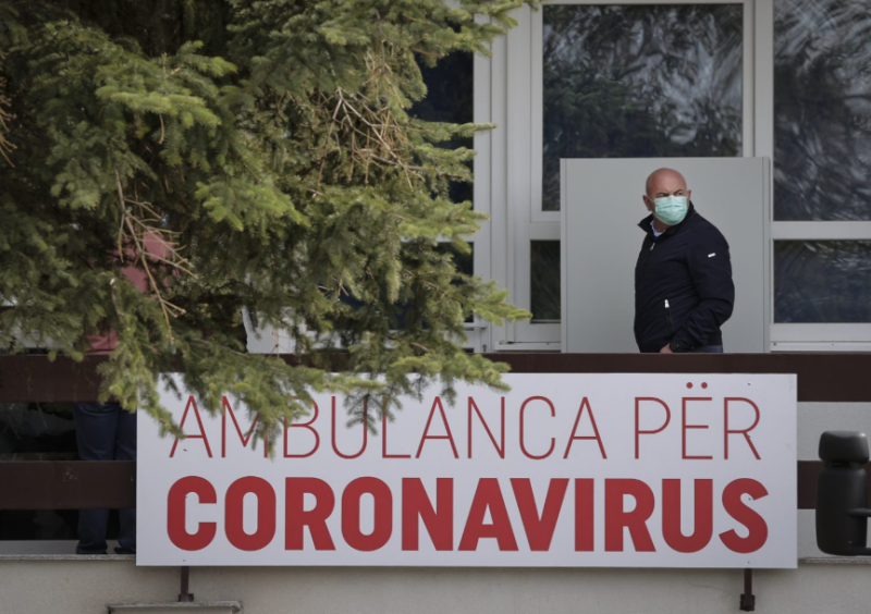 Kosovë, 13 viktima dhe 574 raste pozitive në 24 orë