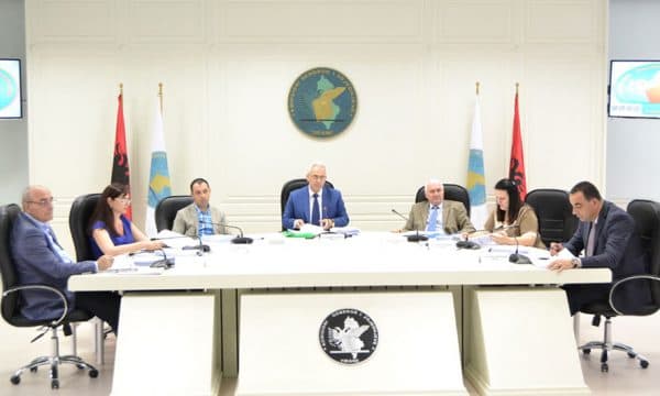 Zgjedhjet lokale, opozita afat deri më 31 maj për dorëzimin e listave të komisionerëve