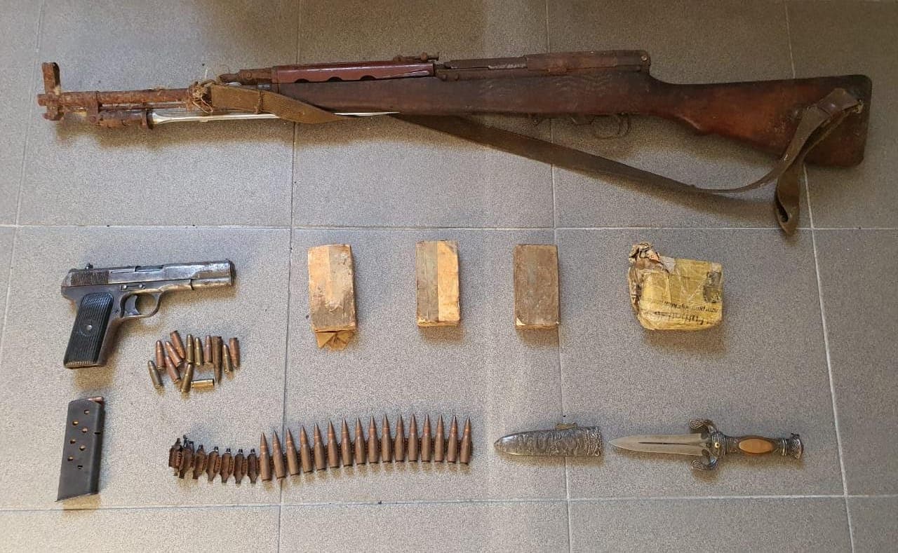Krim në tentativë në familje, bashkëshorti kërcënon me armë 3 fëmijët e gruan