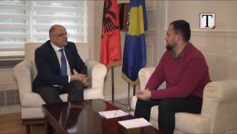 Presidenti i përbashkët, ambasadori i Kosovës: Kemi flamurin tonë, duhet sistem IBM në dogana (VIDEO)
