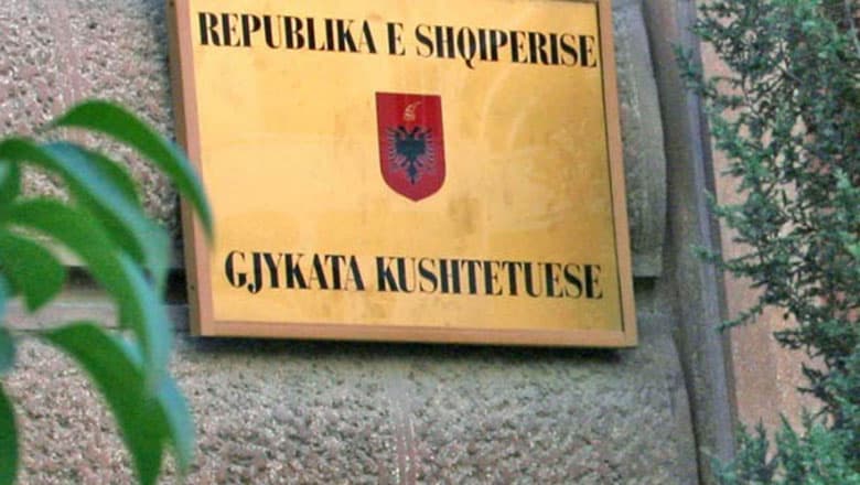 Shtatë emra në garë për një vend në Gjykatën Kushtetuese (VIDEO)