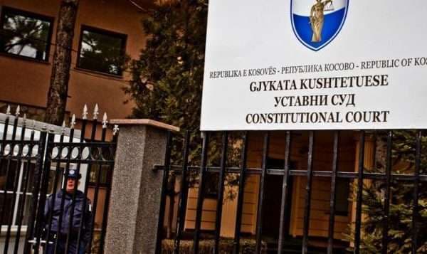 VV i drejtohet Kushtetueses për përgjigjet për shkeljet e rënda të Thaçit