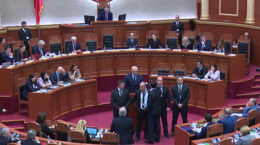 Debati Rama-Berisha, ndërhyrja që çoi në përjashtimin e Nokës (VIDEO)