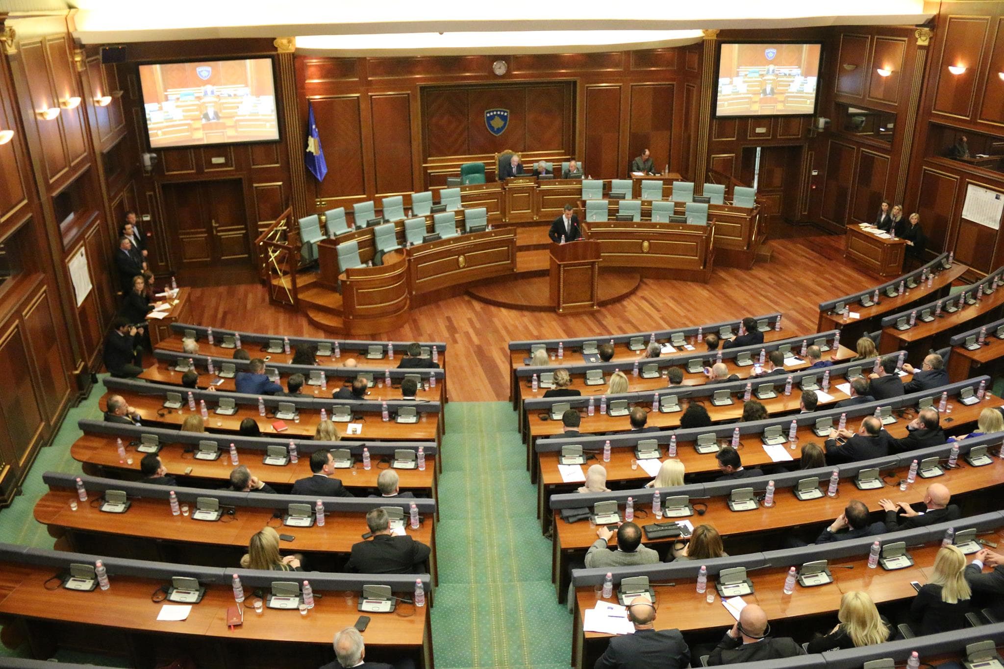 Demarkacioni, Parlamenti mblidhet sërish për ta votuar