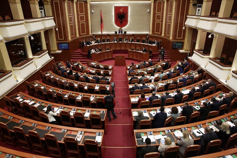 Lejet e ndërtimit për zhvillim, nuk do të jepen me VKM, por nga Agjensia e Kadastrës