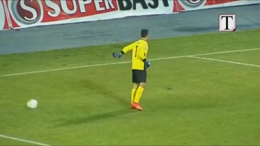 Dëmtohet Strakosha, Panuçi surprizon me zëvëndësuesin (VIDEO)