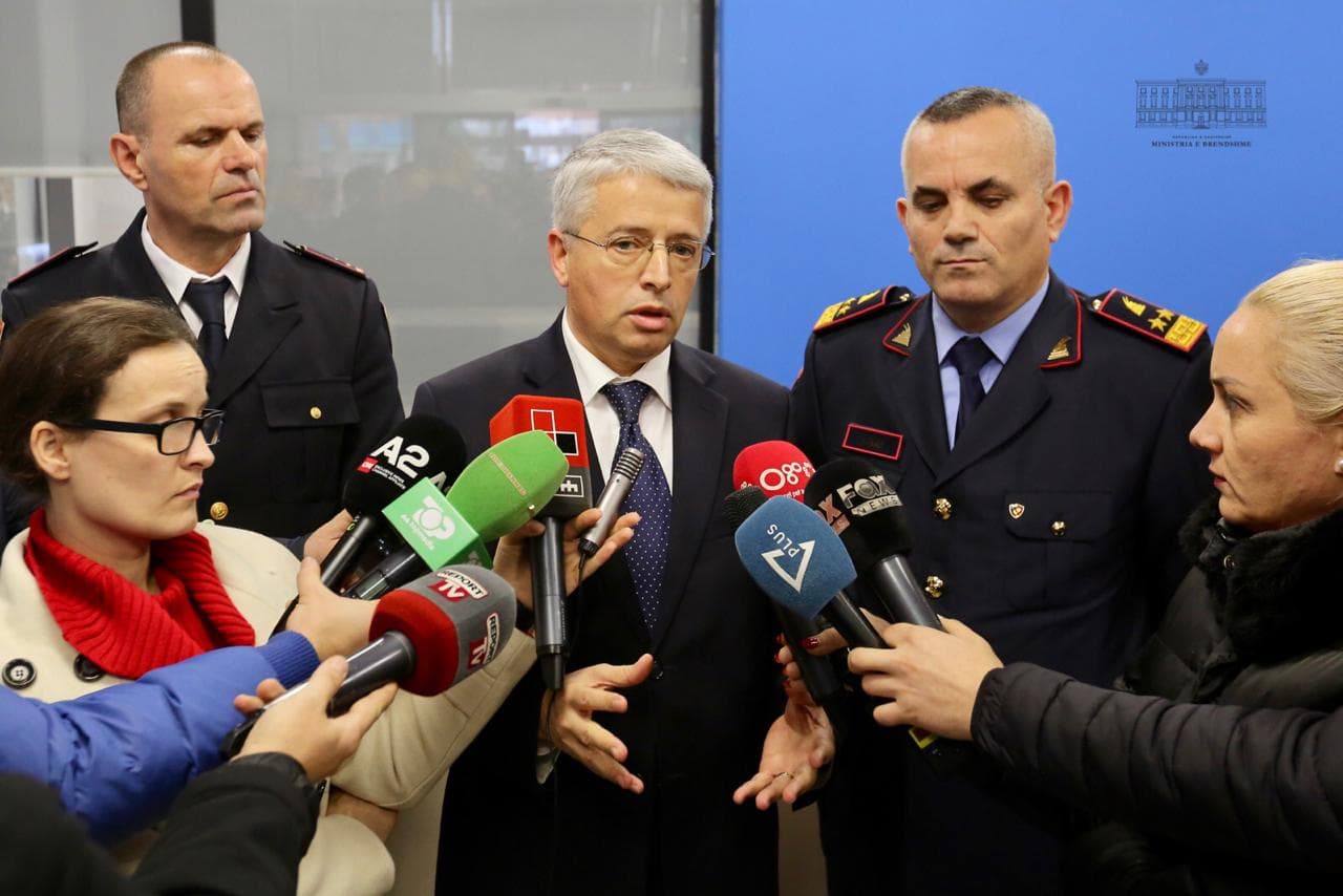 "Protesta e studentëve", reagon Lleshaj: Na kërkuan ndihmë Universitetet