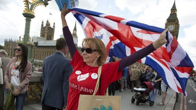 "Brexit" /Juncker thotë se shanset për një marrëveshje janë rritur deri në tetor