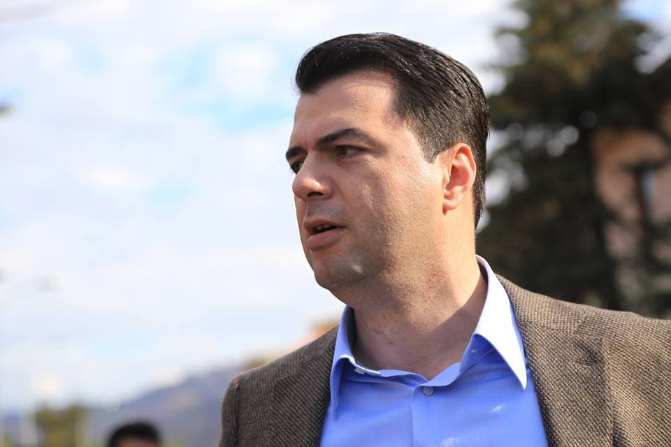 Basha nga Durrësi: Biznesi në luftë për mbijetesë (VIDEO)