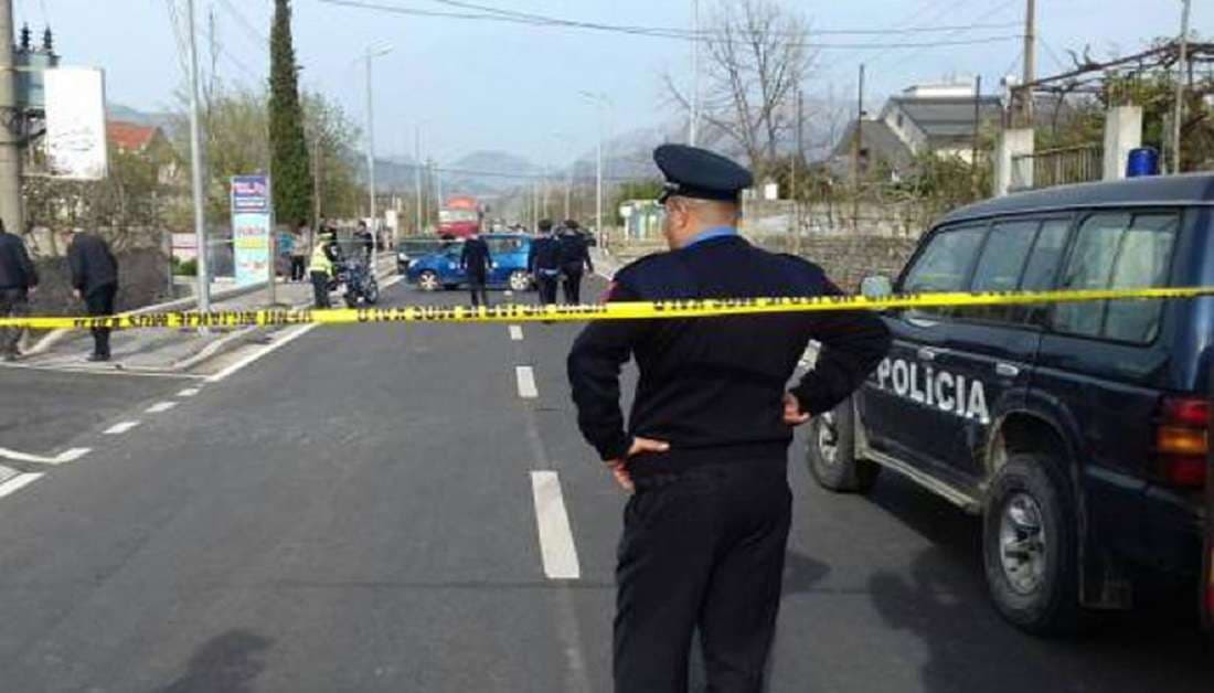 Lushnje/ Makina përplas tre nxënës teksa po shkonin në shkollë