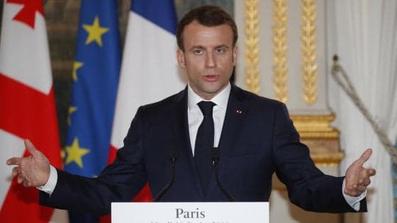 Dhunohen 80 varre hebreje në Alsasë, Franca në marshim kundër antisemitizmit