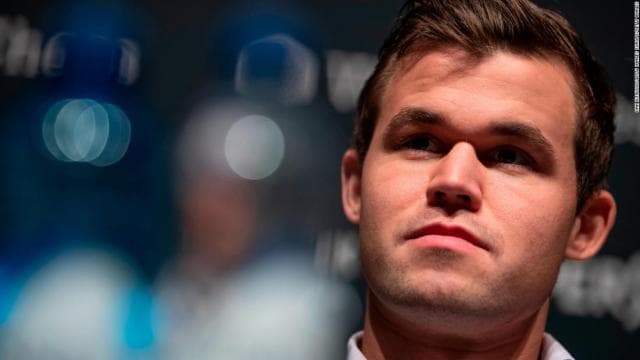 Magnus Carlsen fitoi turneun më të pasur dhe më të shikuar të shahut ndonjëherë