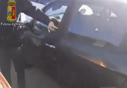 Makina ‘shoshë’ nga plumbat, gafa që tradhtoi shqiptarët e plagosur (VIDEO)