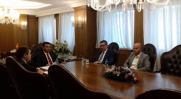 Emri /Zaev: Garanton Maqedoninë në NATO dhe BE. Reagon opozita