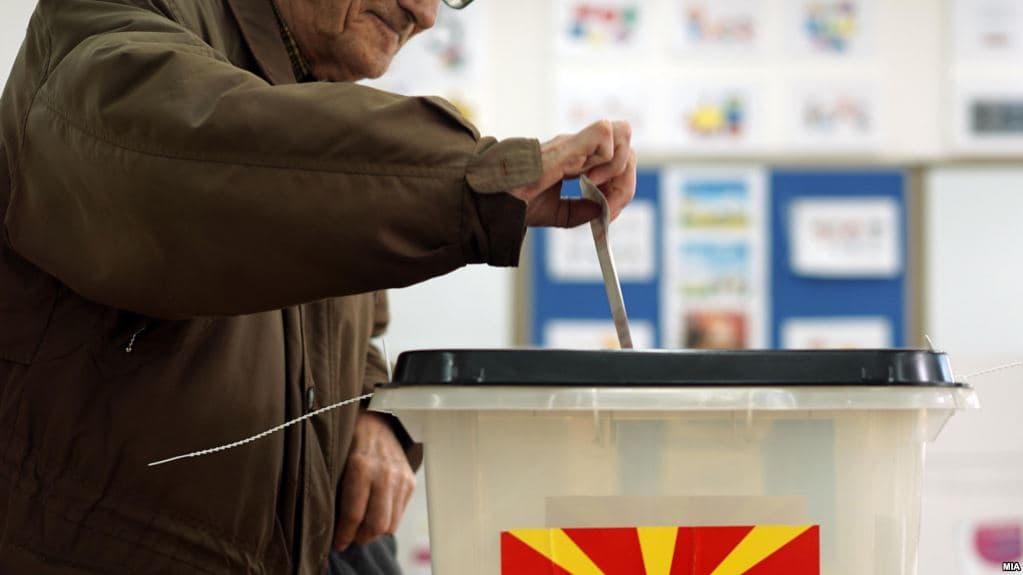 Maqedonia e Veriut voton sot presidentin e ri (VIDEO)