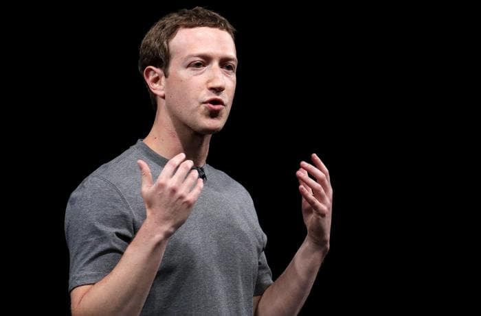 “Facebook”, Zuckerberg para Senatit: Është faji im