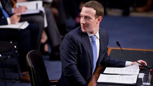 Skandali i të dhënave, shefi i “Facebook” do të takohet me udhëheqësit e Parlamentit Europian në Bruksel