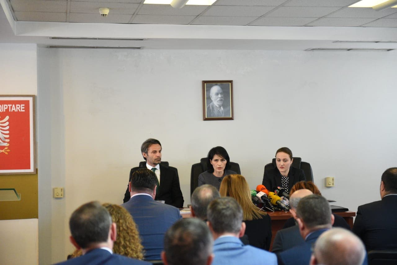 Marku, kritika prokurorëve të Tiranës: Çështje të rëndësishme rrinë në sirtare prej vitesh (VIDEO)