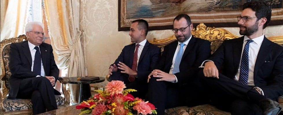 Arrihet marrëveshja, Italia me qeveri të majtë  (VIDEO)