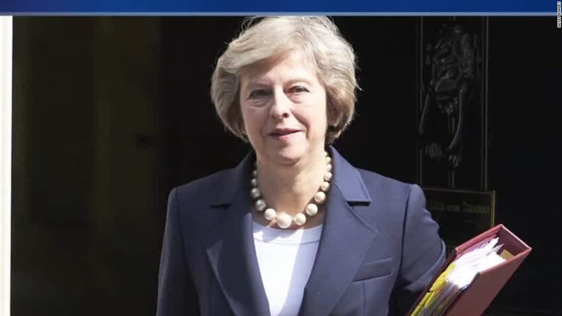 Kryeministrja britanike viziton Shkupin