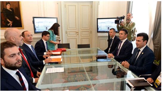 Qeveria shqiptare dhe ajo maqedonase zhvillojnë mbledhjen e parë të përbashkët