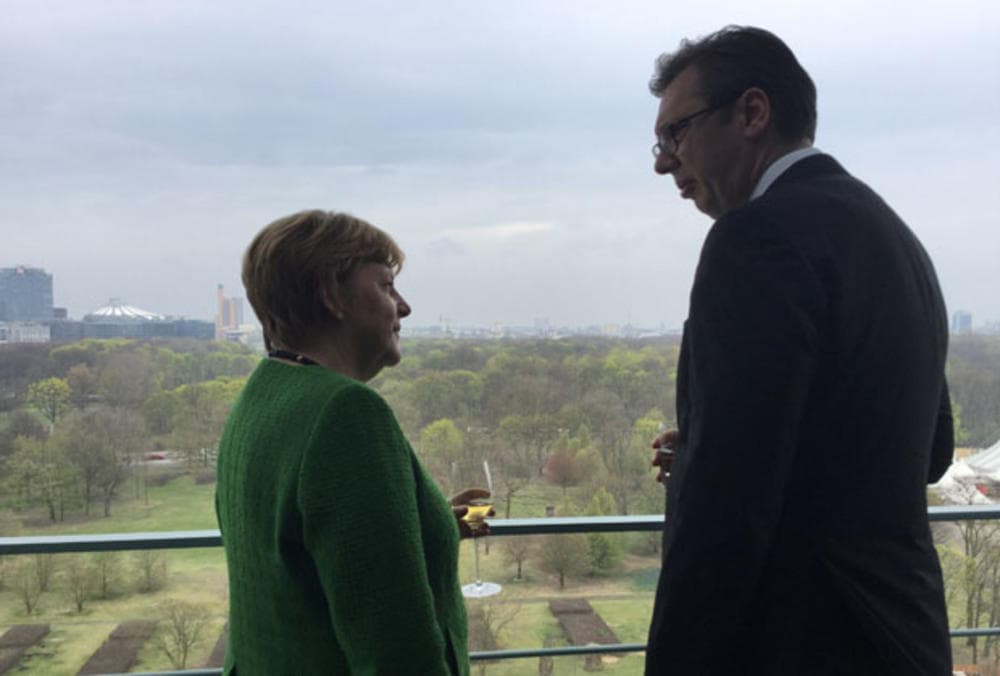 Merkel: Gjermania do të kontibuojë në zgjidhjen e problemeve Kosovë-Serbi