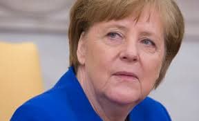 Angela Merkel vë alarmin për antisemitizmin: Mos harroni të shkuarën