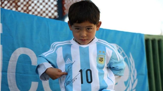 "Messi i Afganistanit" largohet nga shtëpia pas kërcënimeve të talebanëve